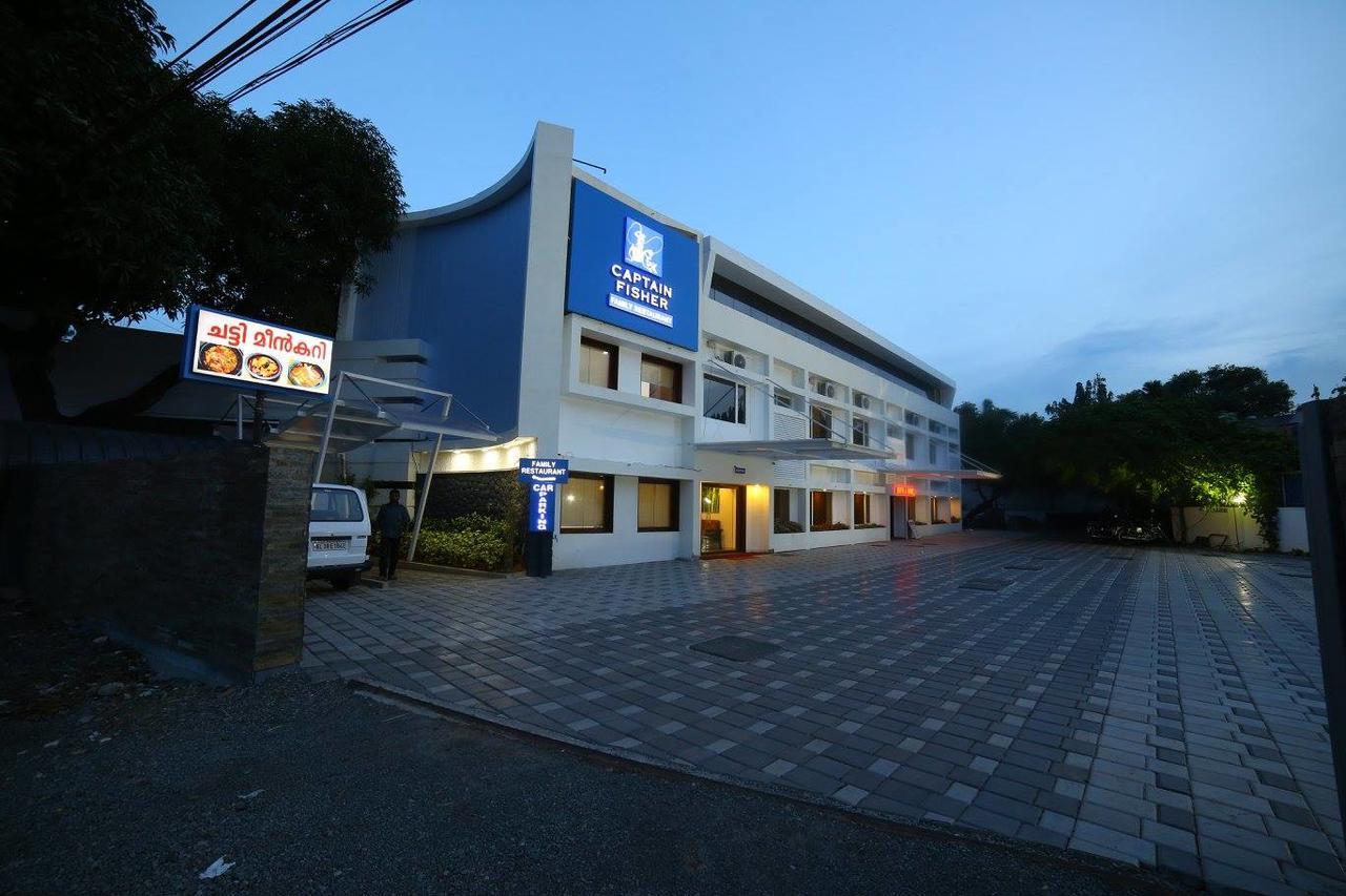 호텔 캡틴 피셔 Kochi 외부 사진